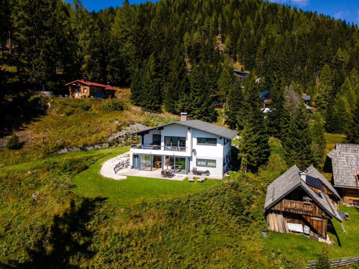 Gerlitzenzeit Apartman Treffen Kültér fotó
