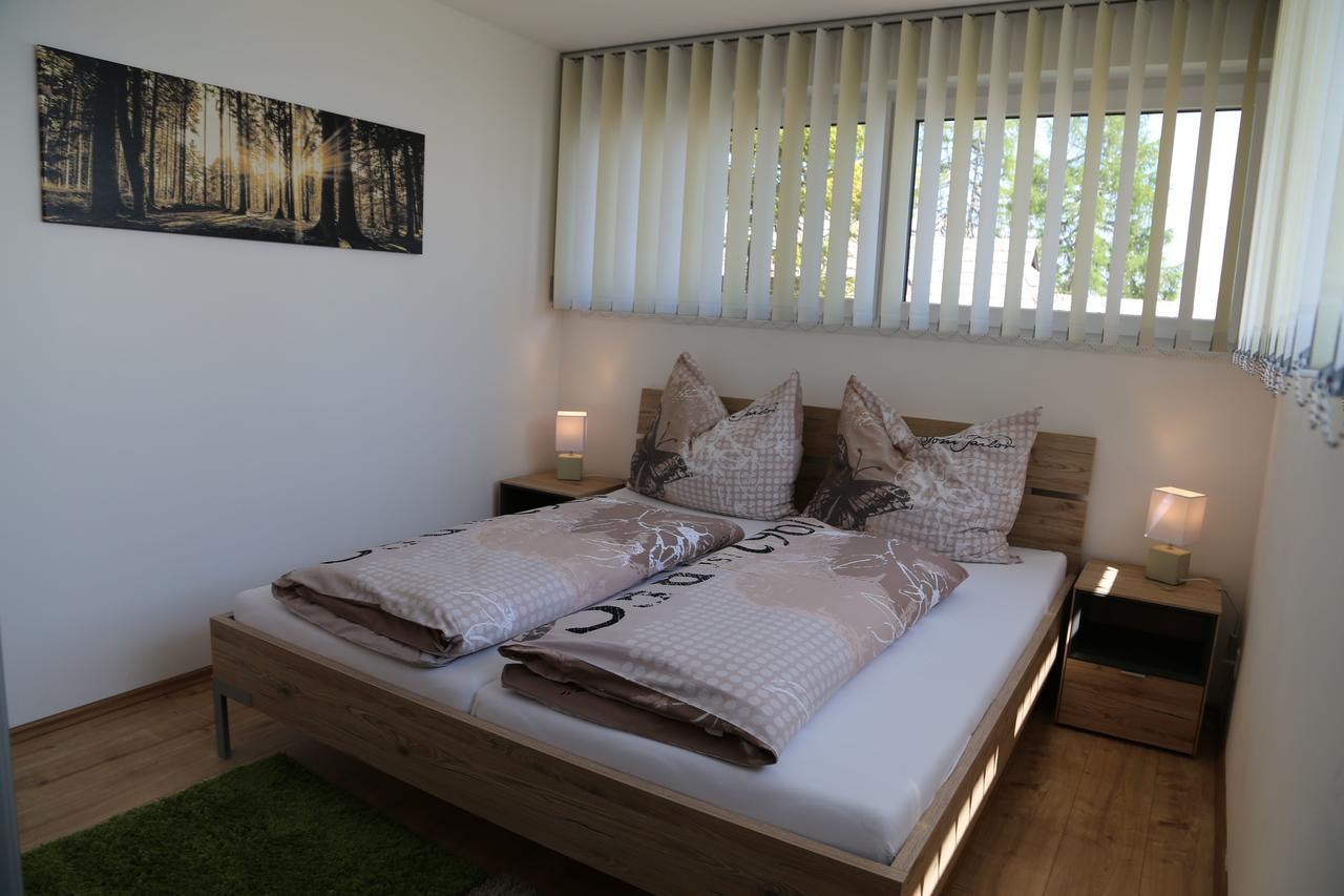 Gerlitzenzeit Apartman Treffen Kültér fotó