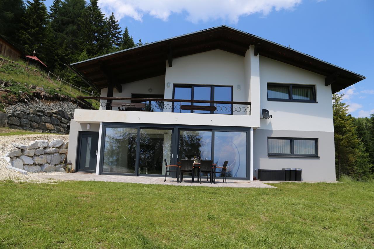 Gerlitzenzeit Apartman Treffen Kültér fotó